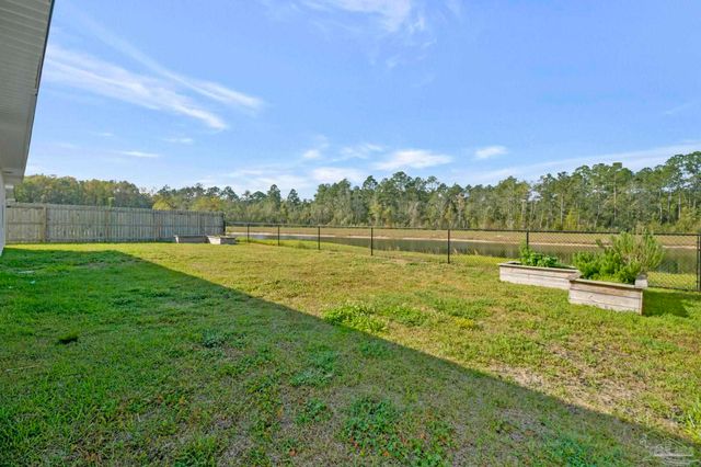 4010 Whitetail Ln, Pensacola, FL 32526