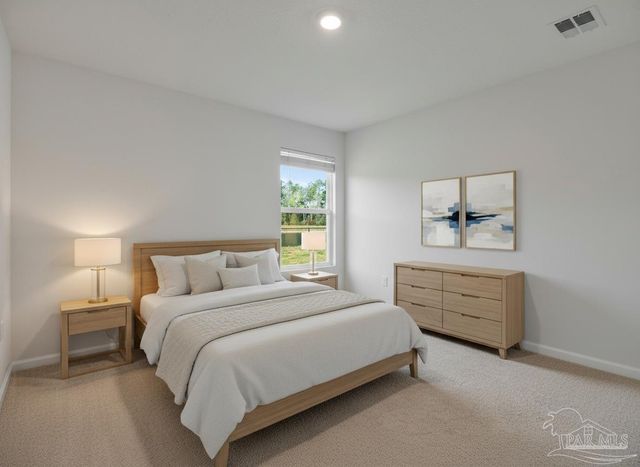 4010 Whitetail Ln, Pensacola, FL 32526