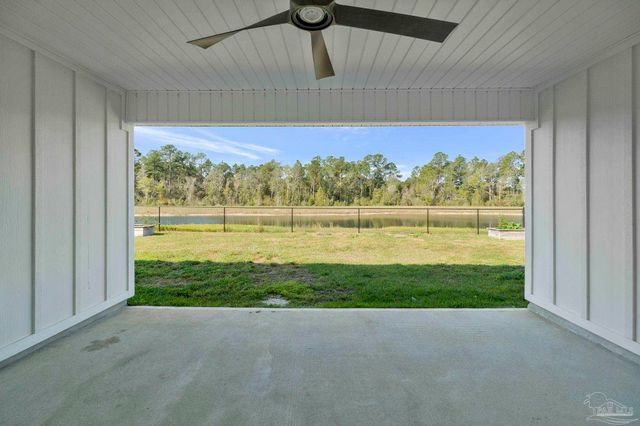 4010 Whitetail Ln, Pensacola, FL 32526