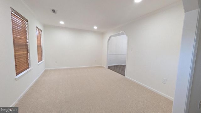 13296 ORANGEWOOD DR, Woodbridge, VA 22193