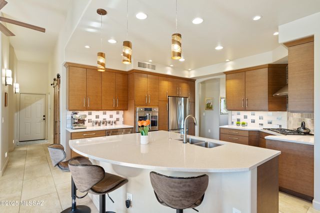 11200 E Camino Del Sahuaro, Tucson, AZ 85749