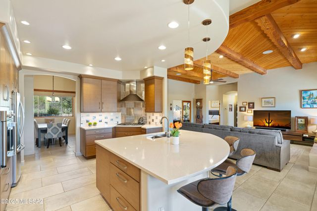 11200 E Camino Del Sahuaro, Tucson, AZ 85749