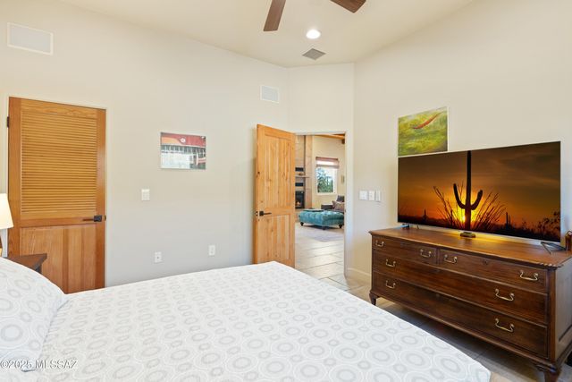 11200 E Camino Del Sahuaro, Tucson, AZ 85749