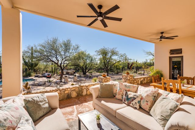 11200 E Camino Del Sahuaro, Tucson, AZ 85749