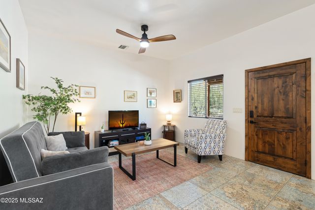 11200 E Camino Del Sahuaro, Tucson, AZ 85749