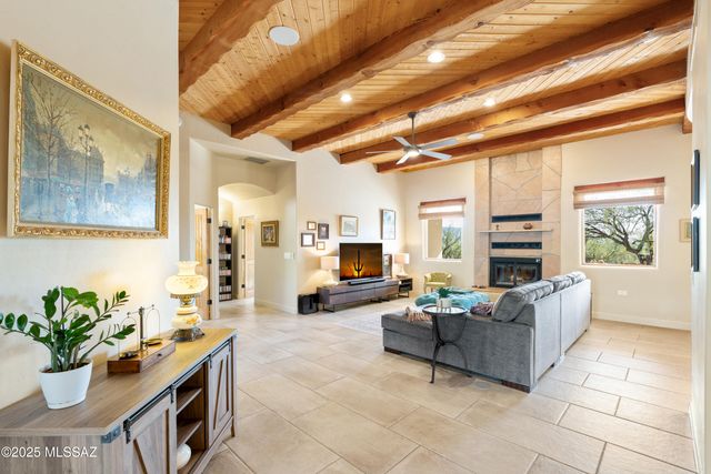 11200 E Camino Del Sahuaro, Tucson, AZ 85749