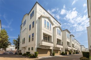 5469 Larkin Street, Houston, TX 77007