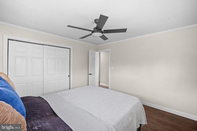 264 GOLDENRIDGE DR, Levittown, PA 19057