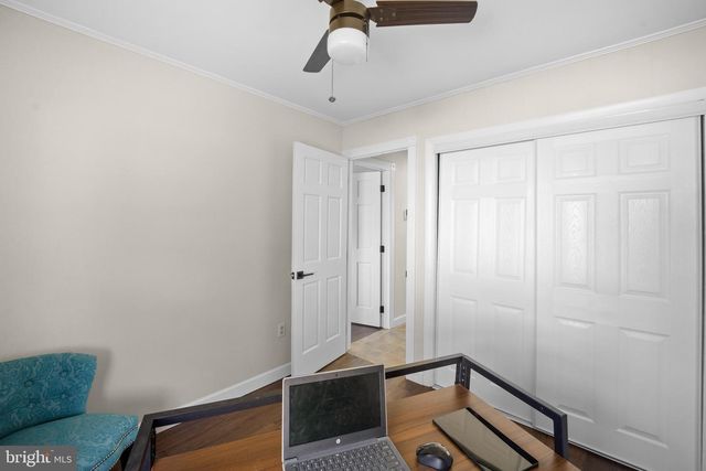 264 GOLDENRIDGE DR, Levittown, PA 19057