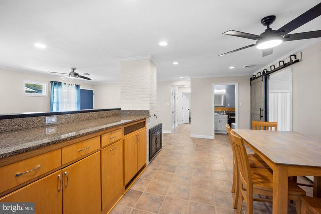 264 GOLDENRIDGE DR, Levittown, PA 19057