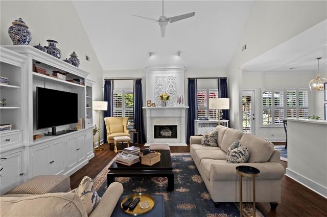 2674 Thornberry Place, Marietta, GA 30066