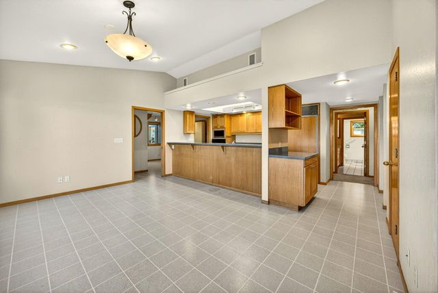 1800 Peachey Road, Ashland, OR 97520