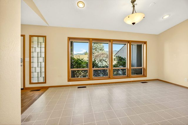 1800 Peachey Road, Ashland, OR 97520