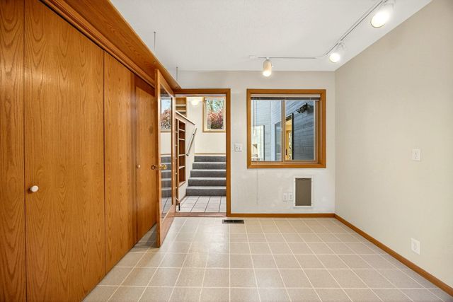 1800 Peachey Road, Ashland, OR 97520