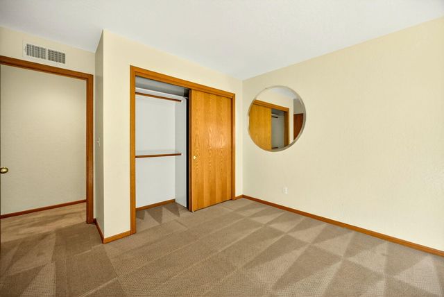 1800 Peachey Road, Ashland, OR 97520