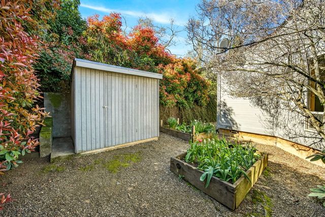 1800 Peachey Road, Ashland, OR 97520