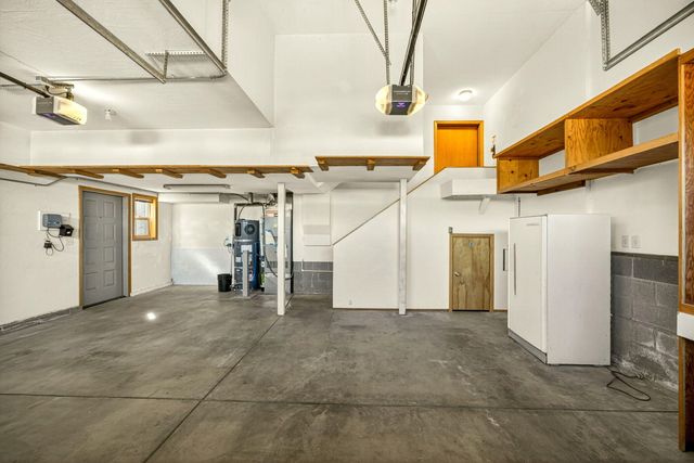 1800 Peachey Road, Ashland, OR 97520