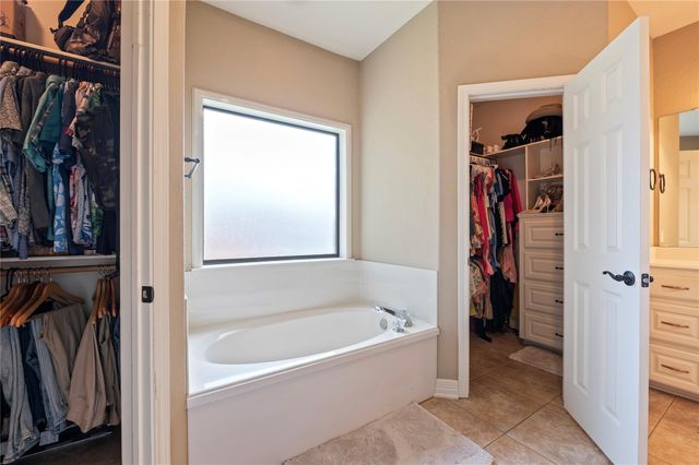 4223 Bolton Avenue, Santa Fe, TX 77510