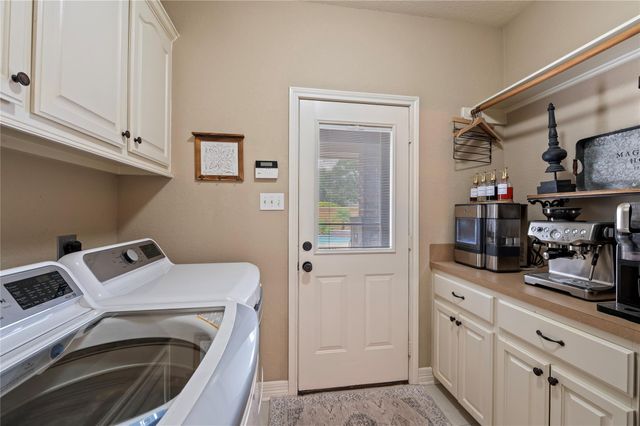 4223 Bolton Avenue, Santa Fe, TX 77510