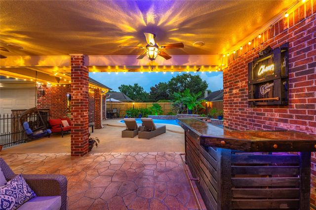 4223 Bolton Avenue, Santa Fe, TX 77510