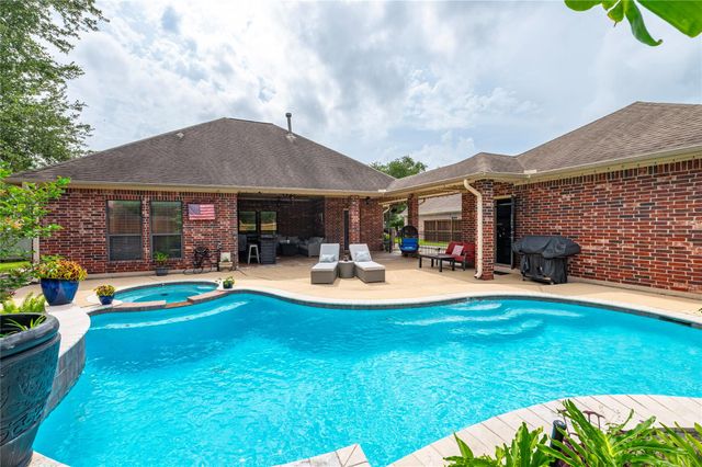 4223 Bolton Avenue, Santa Fe, TX 77510