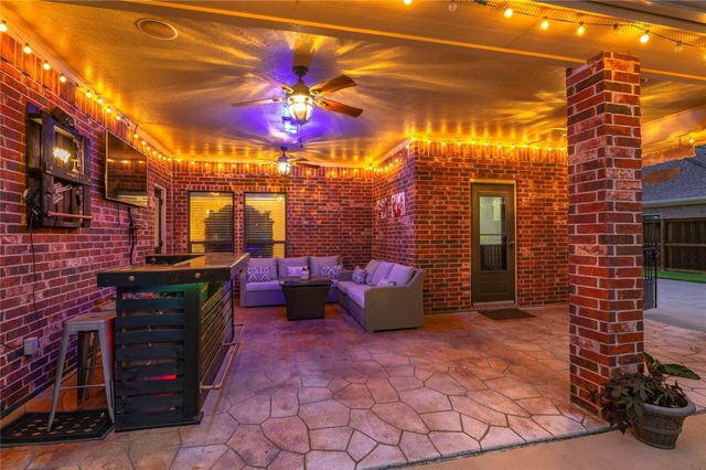 4223 Bolton Avenue, Santa Fe, TX 77510