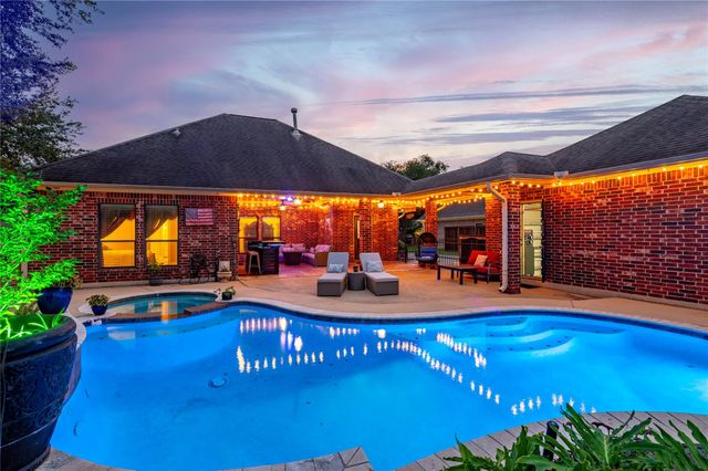 4223 Bolton Avenue, Santa Fe, TX 77510