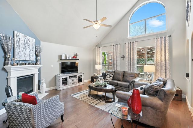 423 Hackworth Street, Roanoke, TX 76262
