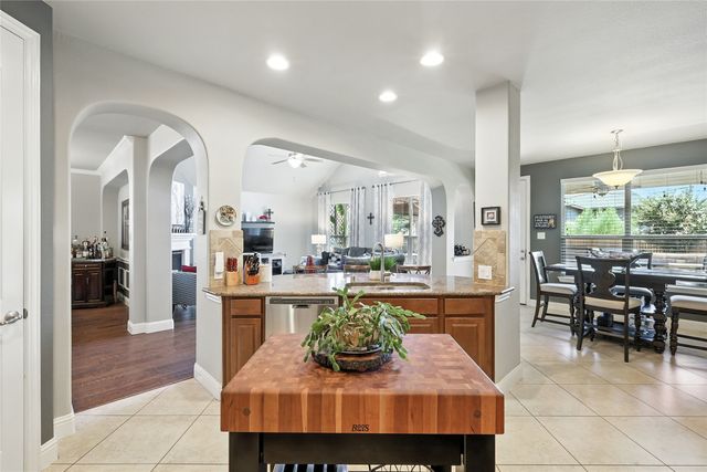 423 Hackworth Street, Roanoke, TX 76262