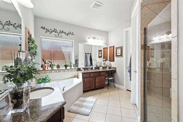 423 Hackworth Street, Roanoke, TX 76262