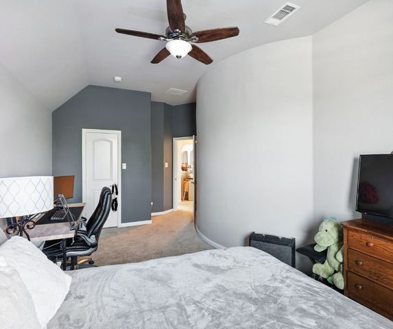 423 Hackworth Street, Roanoke, TX 76262