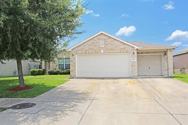 7027 Parkford Meadow Drive, Cypress, TX 77433
