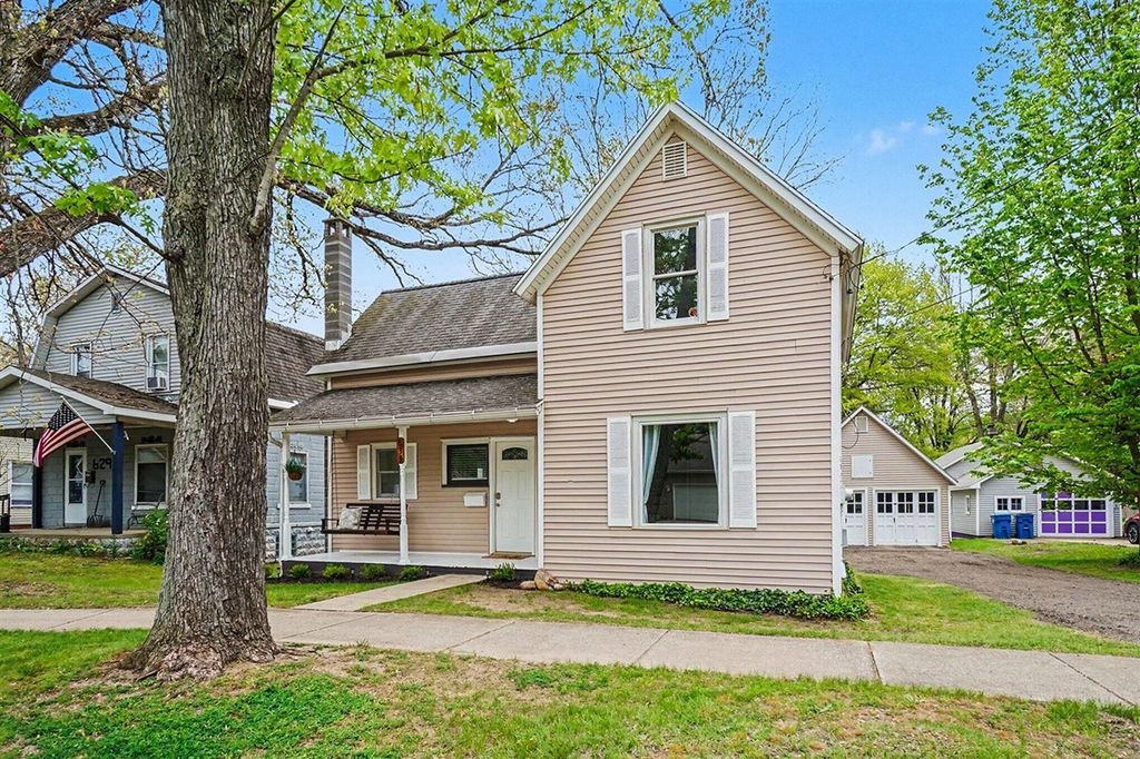 639 Ely Street, Allegan, MI 49010