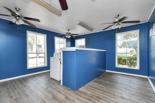 12211 Fondren 1401, Houston, TX 77035
