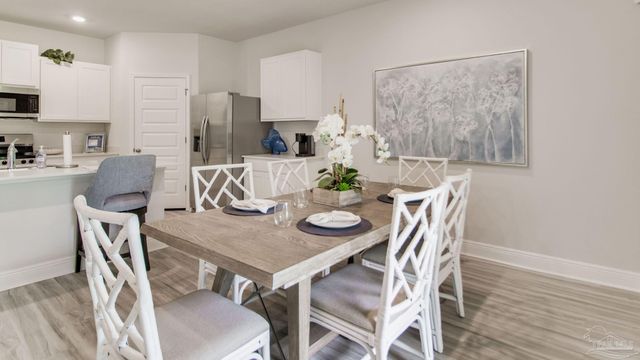 527 Bridle Way, Pensacola, FL 32534