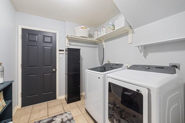 1037 Cashew LN, Cedar Park, TX 78613
