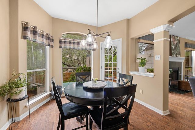 1037 Cashew LN, Cedar Park, TX 78613
