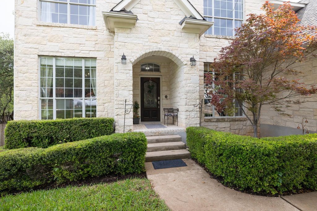 1037 Cashew LN, Cedar Park, TX 78613
