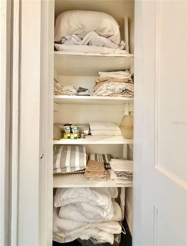 2014 JACKSON STREET N 2, St Petersburg, FL 33704