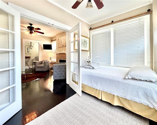 2014 JACKSON STREET N 2, St Petersburg, FL 33704
