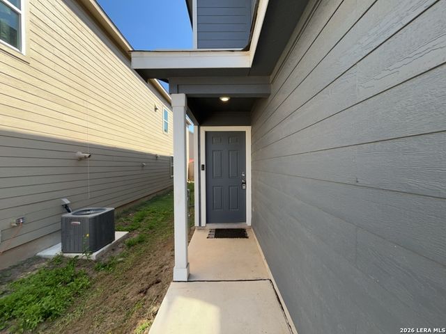 7630 Aston Cross, San Antonio, TX 78253