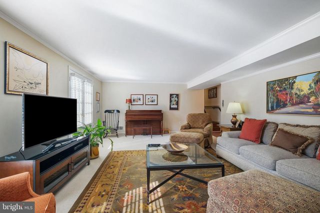 11300 ROLLING HOUSE RD, North Bethesda, MD 20852