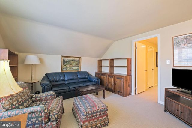 11300 ROLLING HOUSE RD, North Bethesda, MD 20852