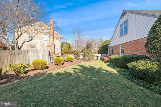 11300 ROLLING HOUSE RD, North Bethesda, MD 20852