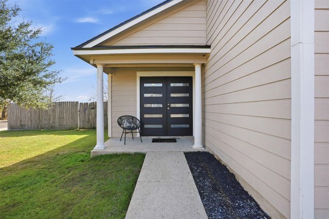 2306 Georgian DR, Georgetown, TX 78626