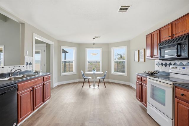 2306 Georgian DR, Georgetown, TX 78626