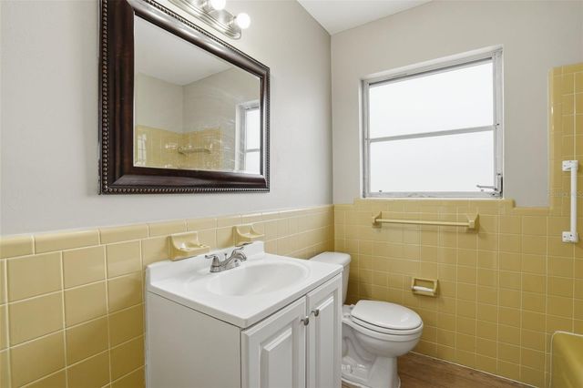 3218 OXFORD DRIVE W, Bradenton, FL 34205