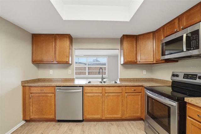 3218 OXFORD DRIVE W, Bradenton, FL 34205