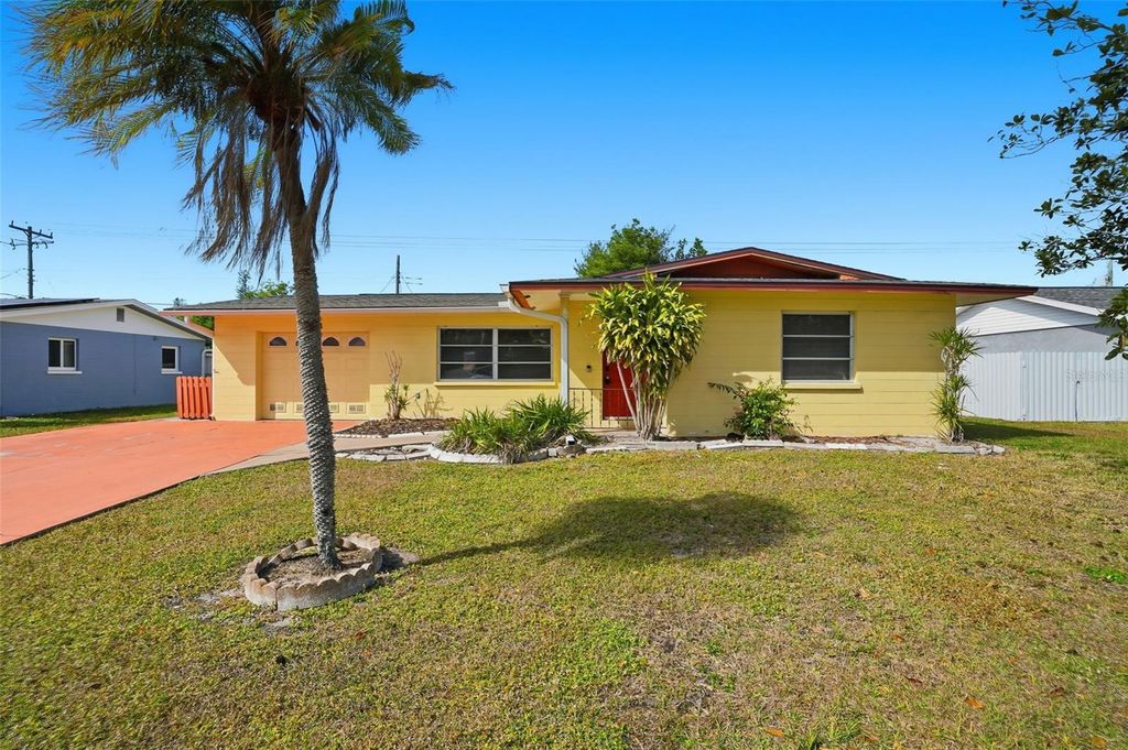 3218 OXFORD DRIVE W, Bradenton, FL 34205