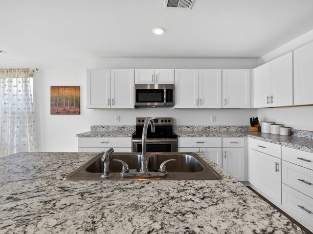 2212 Yearling Dr, Spring Hill, TN 37174